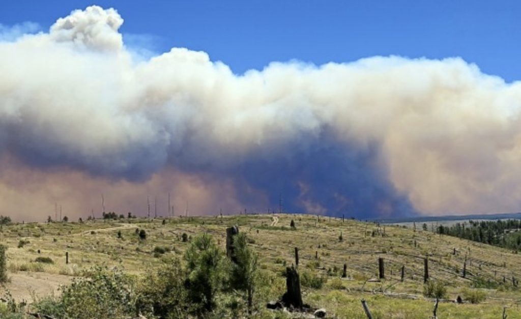 Rock Canyon Fire Forces Closure of Arizona Trail and Stateline Trailhead